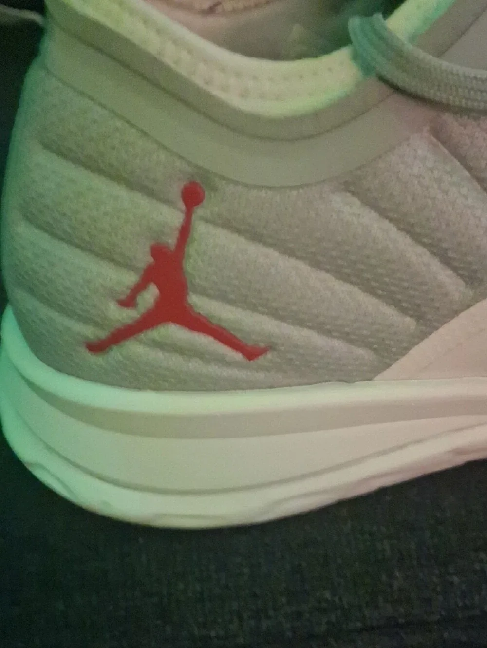 Jordan Men's Athletic Shoes Gray White with Red Jumpman